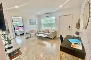 304 SE 3rd St, Delray Beach, FL 33483 - Photo 8