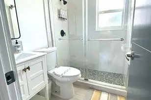 304 SE 3rd St, Delray Beach, FL 33483 - Photo 14