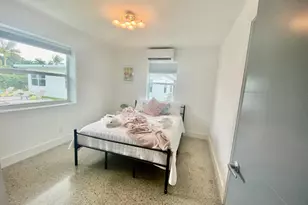 304 SE 3rd St, Delray Beach, FL 33483 - Photo 26