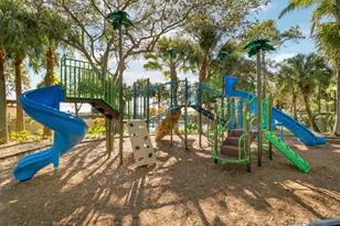 770 Bocce Ct, Palm Beach Gardens, FL 33410 - Photo 58