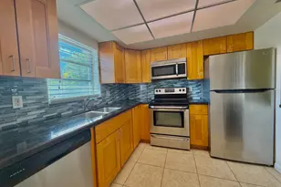5811 NE 14th Rd, Fort Lauderdale, FL 33334 - Photo 8