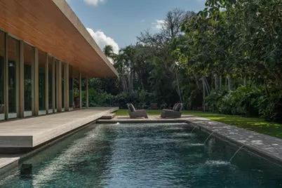 195 Via Marina, Palm Beach, FL 33480 - Photo 2