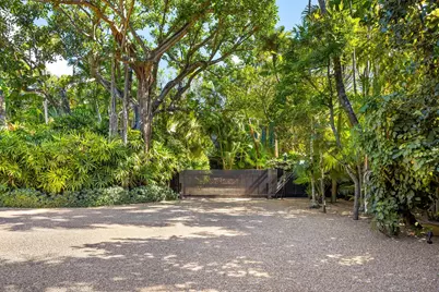 195 Via Marina, Palm Beach, FL 33480 - Photo 86