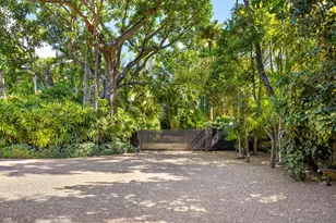195 Via Marina, Palm Beach, FL 33480 - Photo 86