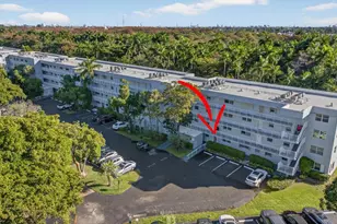 107 Royal Pk Dr, Oakland Park, FL 33309 - Photo 2