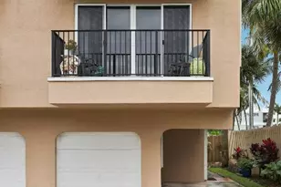 2049 SE 6th St, Deerfield Beach, FL 33441 - Photo 22