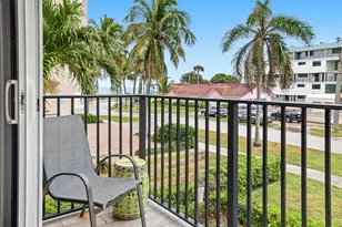 2049 SE 6th St, Deerfield Beach, FL 33441 - Photo 14
