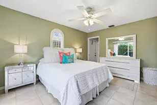 2049 SE 6th St, Deerfield Beach, FL 33441 - Photo 18