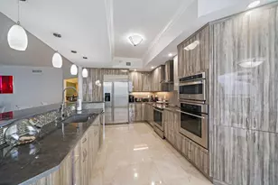 4600 N Ocean Dr, Singer Island, FL 33404 - Photo 8