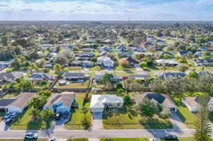 2038 SW Libra Ln, Port Saint Lucie, FL 34984 - Photo 30