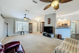 2038 SW Libra Ln, Port Saint Lucie, FL 34984 - Photo 6