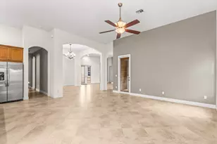 9466 Campi Dr, Lake Worth, FL 33467 - Photo 12