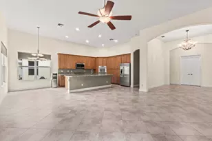 9466 Campi Dr, Lake Worth, FL 33467 - Photo 14