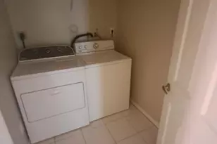 223 E Coral Trace Cir, Delray Beach, FL 33445 - Photo 12