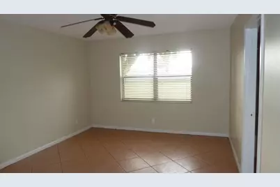 9355 SW 8th Street #103, Boca Raton, FL 33428 - Photo 6