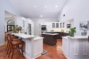 3700 Embassy Dr, West Palm Beach, FL 33401 - Photo 10