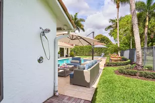 3700 Embassy Dr, West Palm Beach, FL 33401 - Photo 28