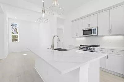 140 SE Via Tirso, Port Saint Lucie, FL 34952 - Photo 6