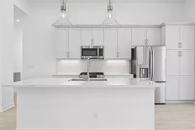 140 SE Via Tirso, Port Saint Lucie, FL 34952 - Photo 4