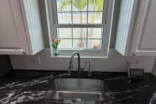 3484 SE Cormorant Pl, Hobe Sound, FL 33455 - Photo 6