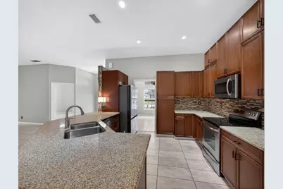 8895 SW Fishermans Wharf Drive, Stuart, FL 34997 - Photo 12