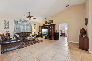3044 SW Savona Blvd, Port Saint Lucie, FL 34953 - Photo 12