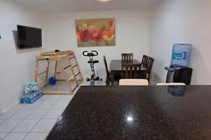 810 Sandtree Dr, Palm Beach Gardens, FL 33403 - Photo 8