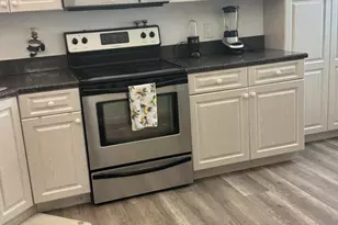 5267 Europa Dr, Boynton Beach, FL 33437 - Photo 10