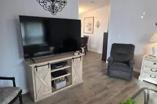 8524 Viburnum Ct, Port Saint Lucie, FL 34952 - Photo 10