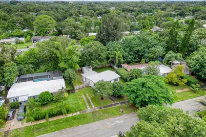 1646 31st Avenue, Vero Beach, FL 32960 - Photo 4