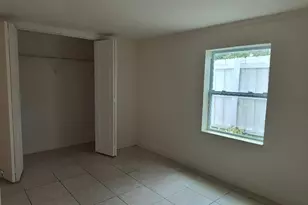 1007 S E St, Lake Worth, FL 33460 - Photo 12