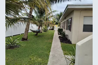 1007 S E Street #A, Lake Worth, FL 33460 - Photo 16