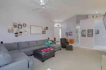 10122 Lexington Circle N, Boynton Beach, FL 33436 - Photo 14