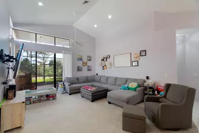 10122 Lexington Circle N, Boynton Beach, FL 33436 - Photo 12