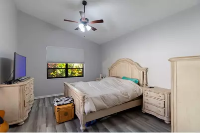 10122 Lexington Circle N, Boynton Beach, FL 33436 - Photo 6