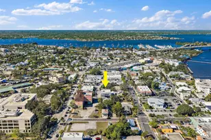 310 SE Denver Ave, Stuart, FL 34994 - Photo 2