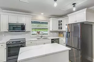 1401 Pelham Rd, Wellington, FL 33414 - Photo 10