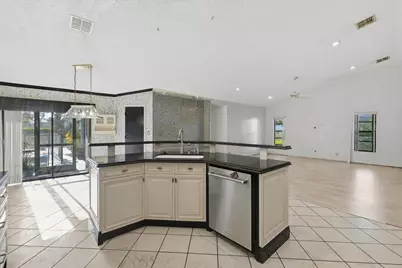 8870 NW 49th Drive, Coral Springs, FL 33067 - Photo 8