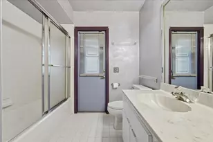 8870 NW 49th Dr, Coral Springs, FL 33067 - Photo 36