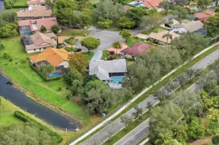 8870 NW 49th Dr, Coral Springs, FL 33067 - Photo 42