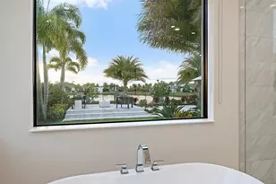 9243 Coral Isles Cir, Palm Beach Gardens, FL 33412 - Photo 36