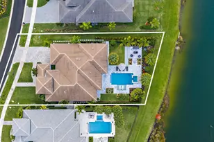 9243 Coral Isles Cir, Palm Beach Gardens, FL 33412 - Photo 6