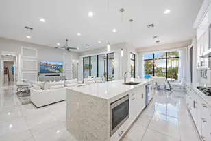 9243 Coral Isles Cir, Palm Beach Gardens, FL 33412 - Photo 24