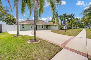 1826 SE Greendon Rd, Port Saint Lucie, FL 34952 - Photo 24