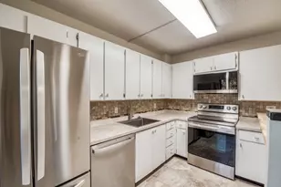 1607 16th Ln, Palm Beach Gardens, FL 33418 - Photo 12