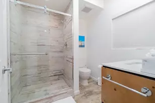 616 Claremore Dr, West Palm Beach, FL 33401 - Photo 10