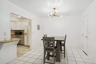 9930 Pineapple Tree Dr, Boynton Beach, FL 33436 - Photo 6