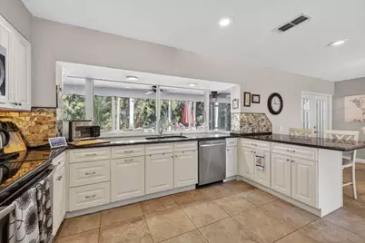 1206 White Oak Lane, Fort Pierce, FL 34982 - Photo 4