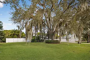 1206 White Oak Ln, Fort Pierce, FL 34982 - Photo 54