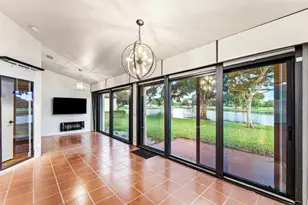 8262 Mooring Cir, Boynton Beach, FL 33472 - Photo 18